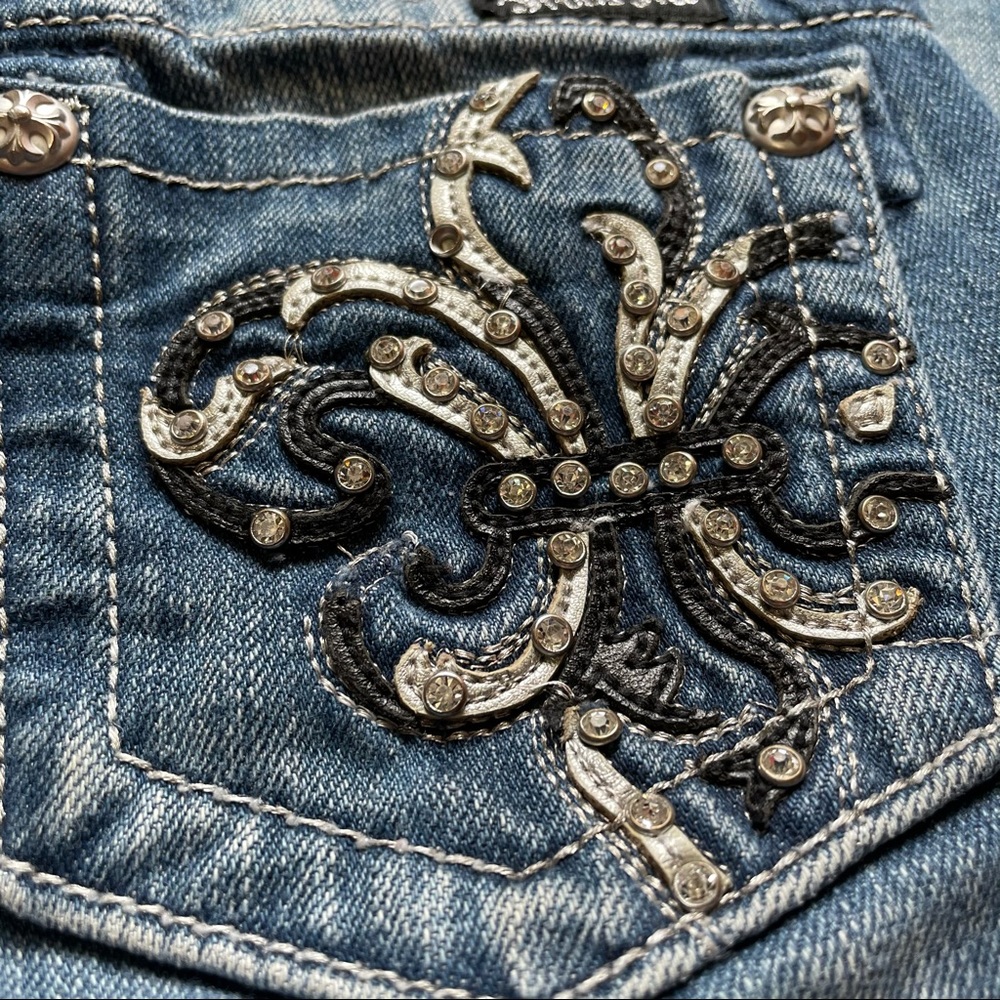 Girl's Miss Me Shorts